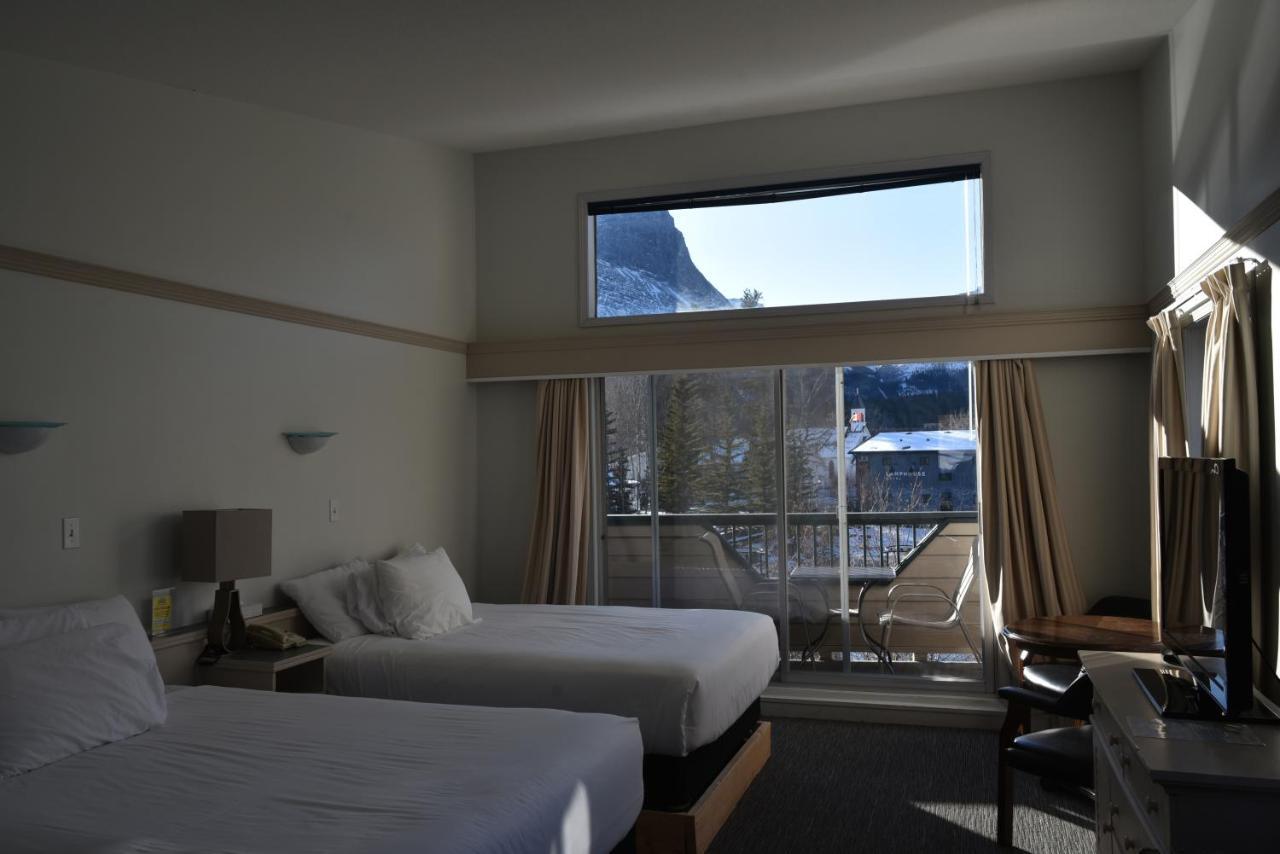 Inn The Drake 2*